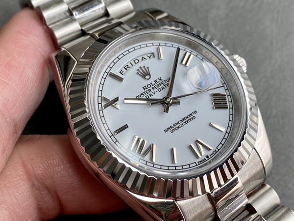 激安ロレックス正面デザイン